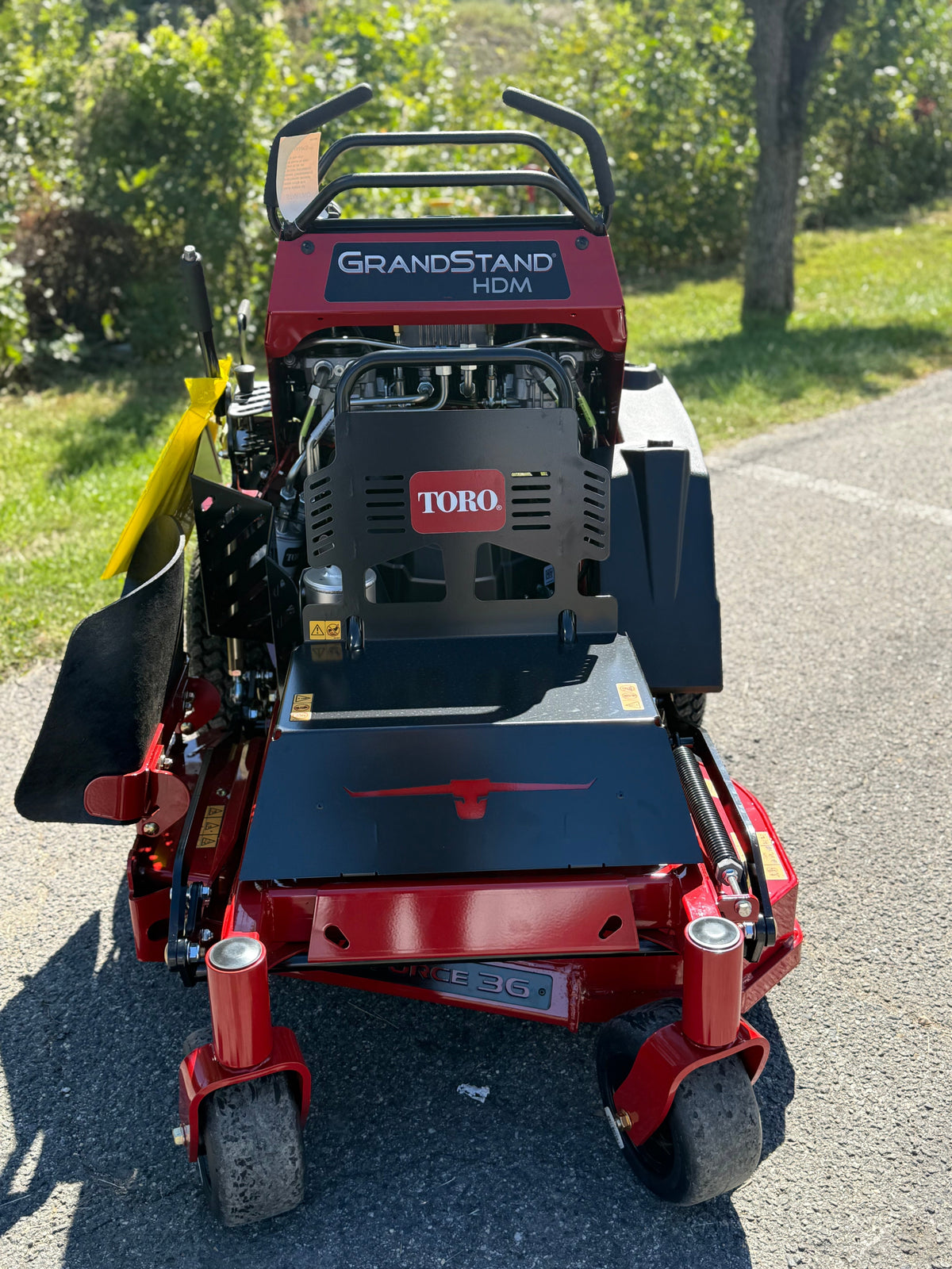 Toro GrandStand® HDM 32 in (81.3 cm) 18.5hp (603cc)  (74532)