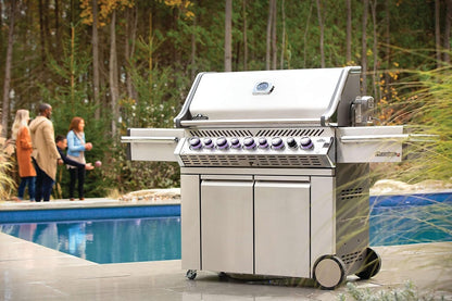 Napoleon Prestige 665 5-Burner Propane Grill