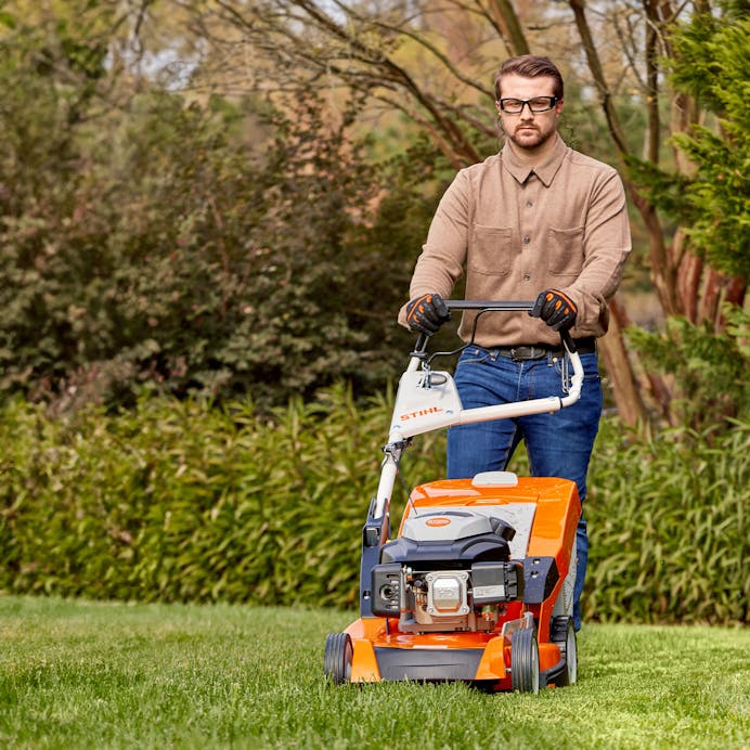 STIHL® RM 655 YS (USA) Lawn Mower