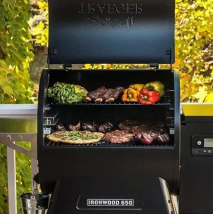 Traeger Ironwood 650 Pellet Grill